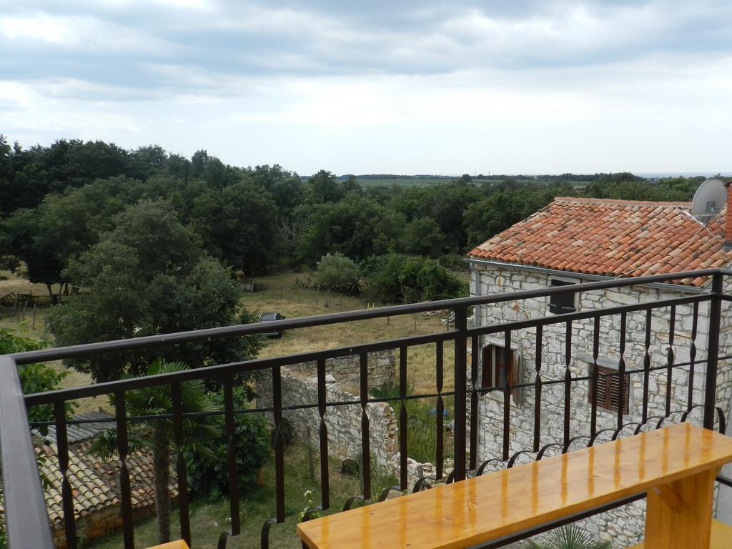 Bed and Breakfast Ranch Radin Бртонигла Екстер'єр фото